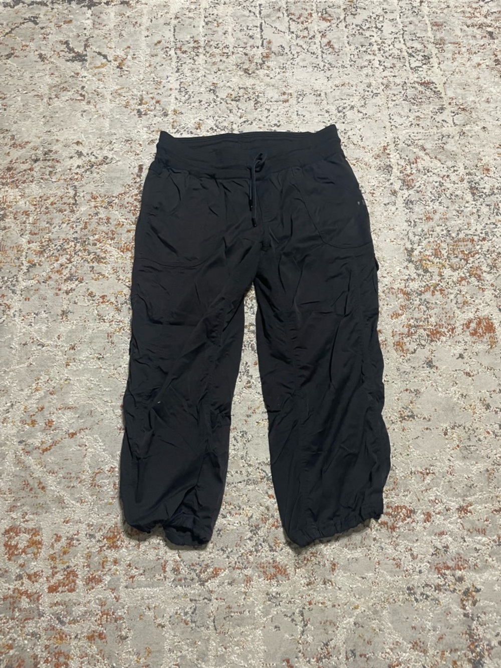 The North Face womens cropped joggers size large